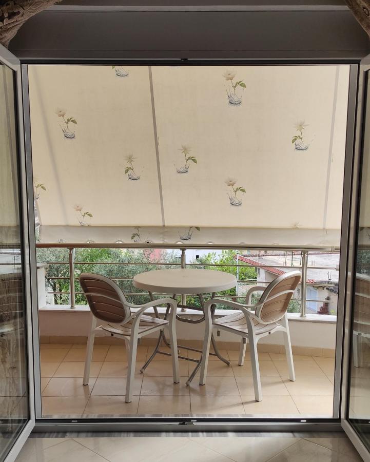 סרנדה Ionia Apartments מראה חיצוני תמונה