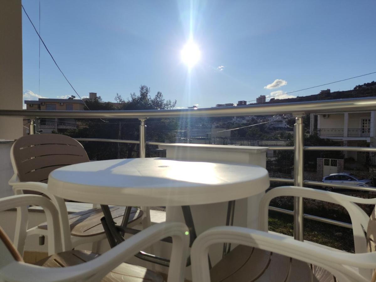 סרנדה Ionia Apartments מראה חיצוני תמונה
