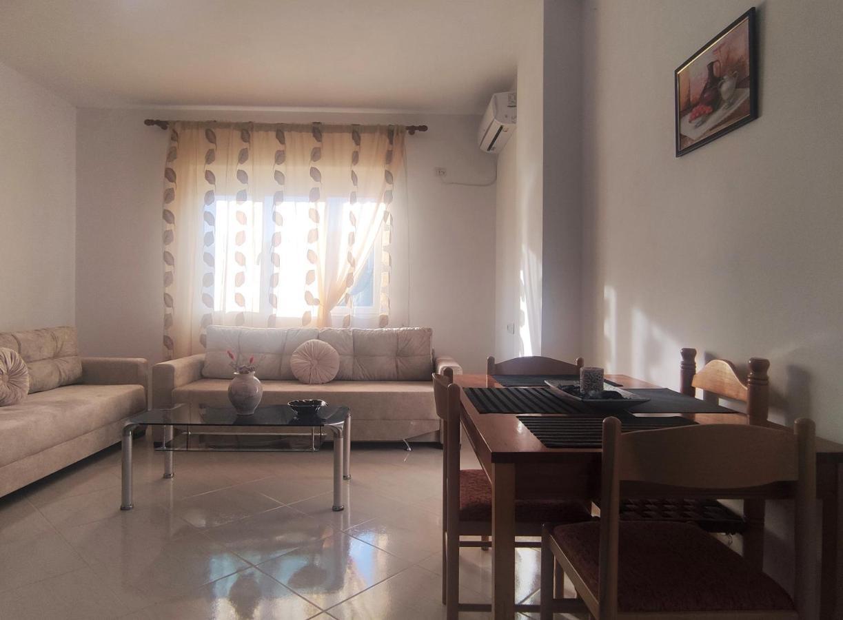 סרנדה Ionia Apartments מראה חיצוני תמונה