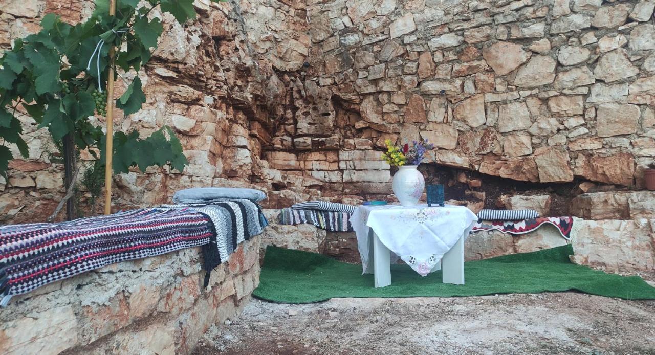 סרנדה Ionia Apartments מראה חיצוני תמונה