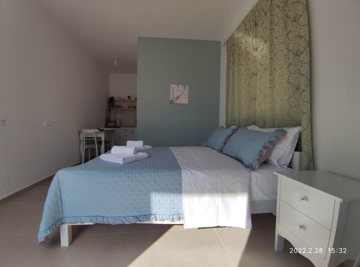 סרנדה Ionia Apartments מראה חיצוני תמונה